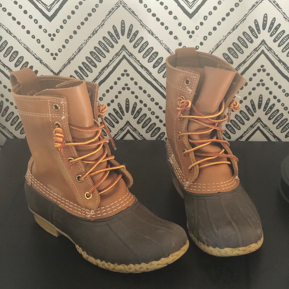 LL Bean boots kids size 2
